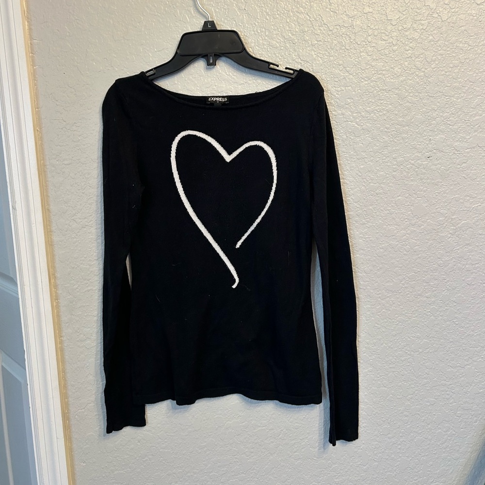 Express heart top